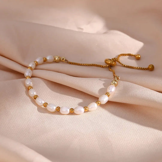 Vintagepärlarmband i naturlig stil