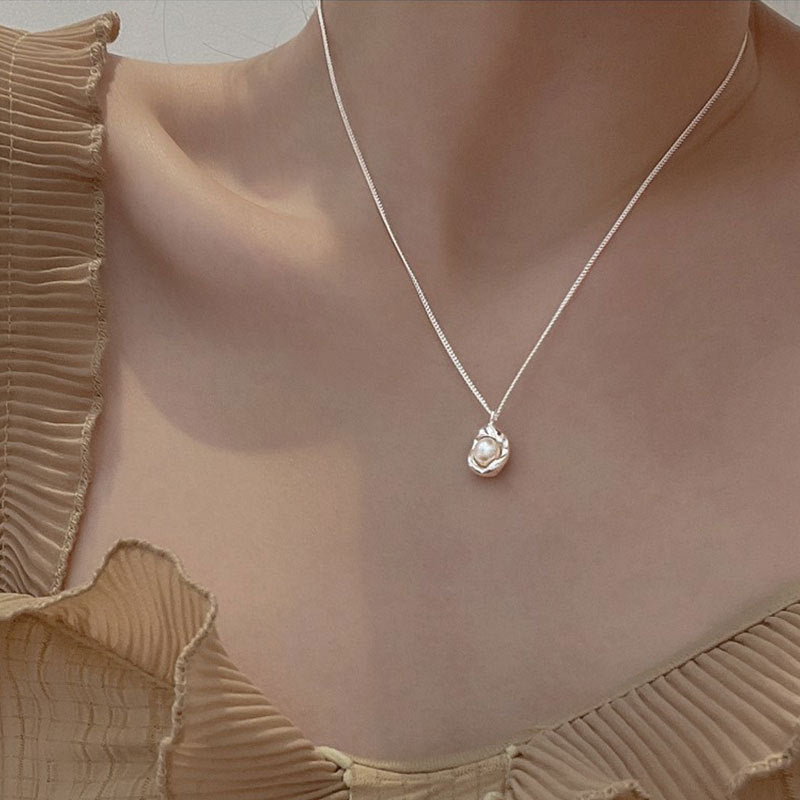 Vintagesmycken i Muranoglas: Halsband med hängande pärla