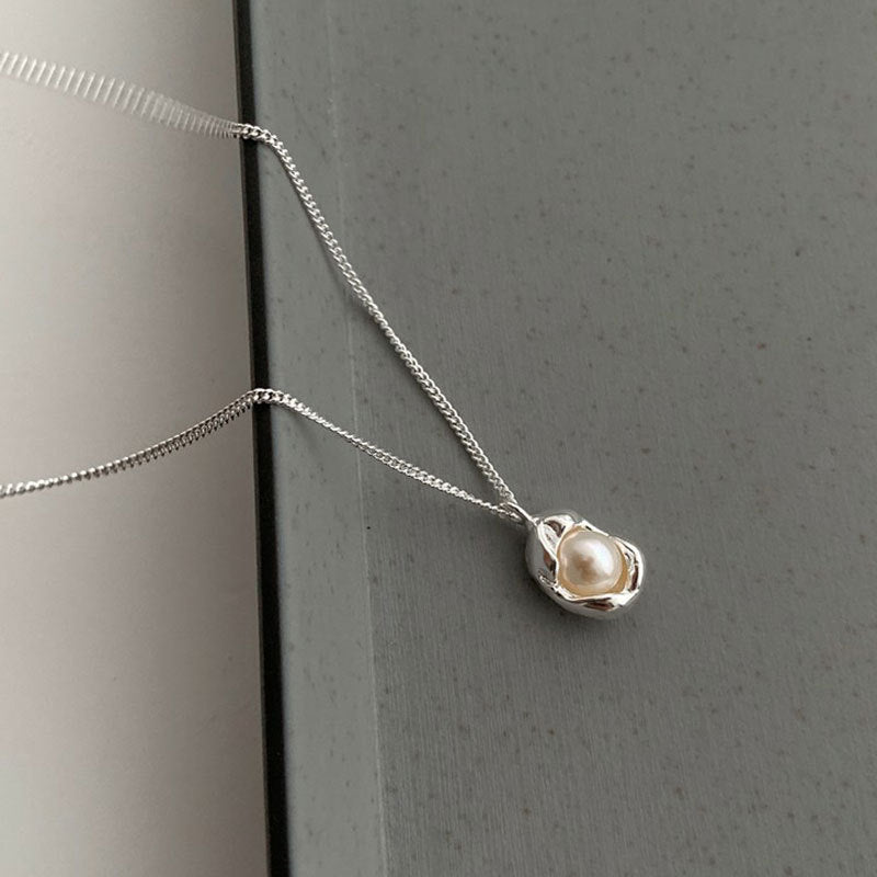 Vintagesmycken i Muranoglas: Halsband med hängande pärla